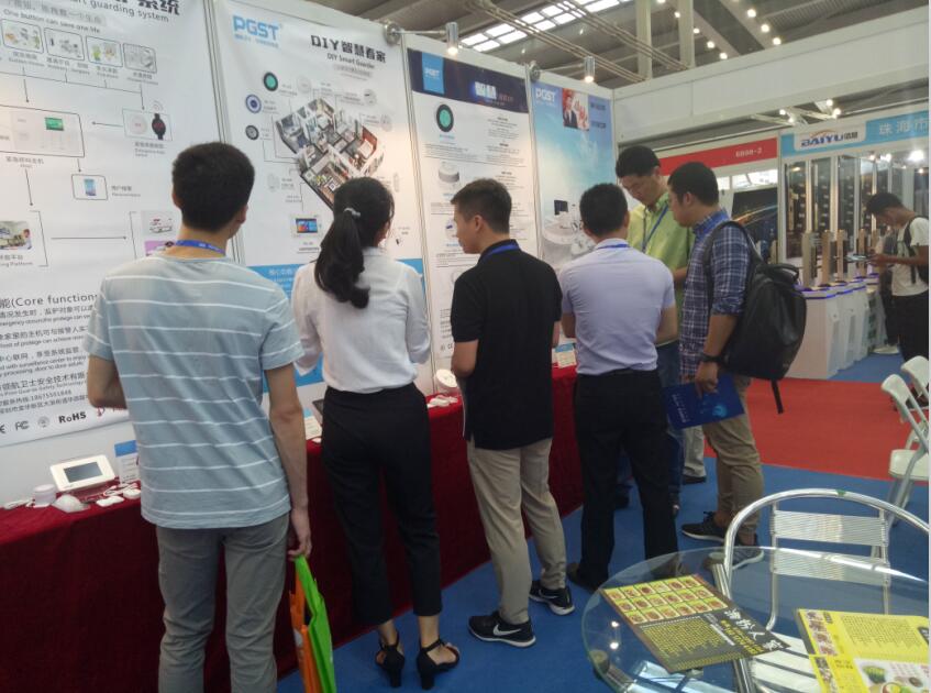 引领安防,创平安生活,深圳J9直营集团集团亮相2018年深圳物联网展