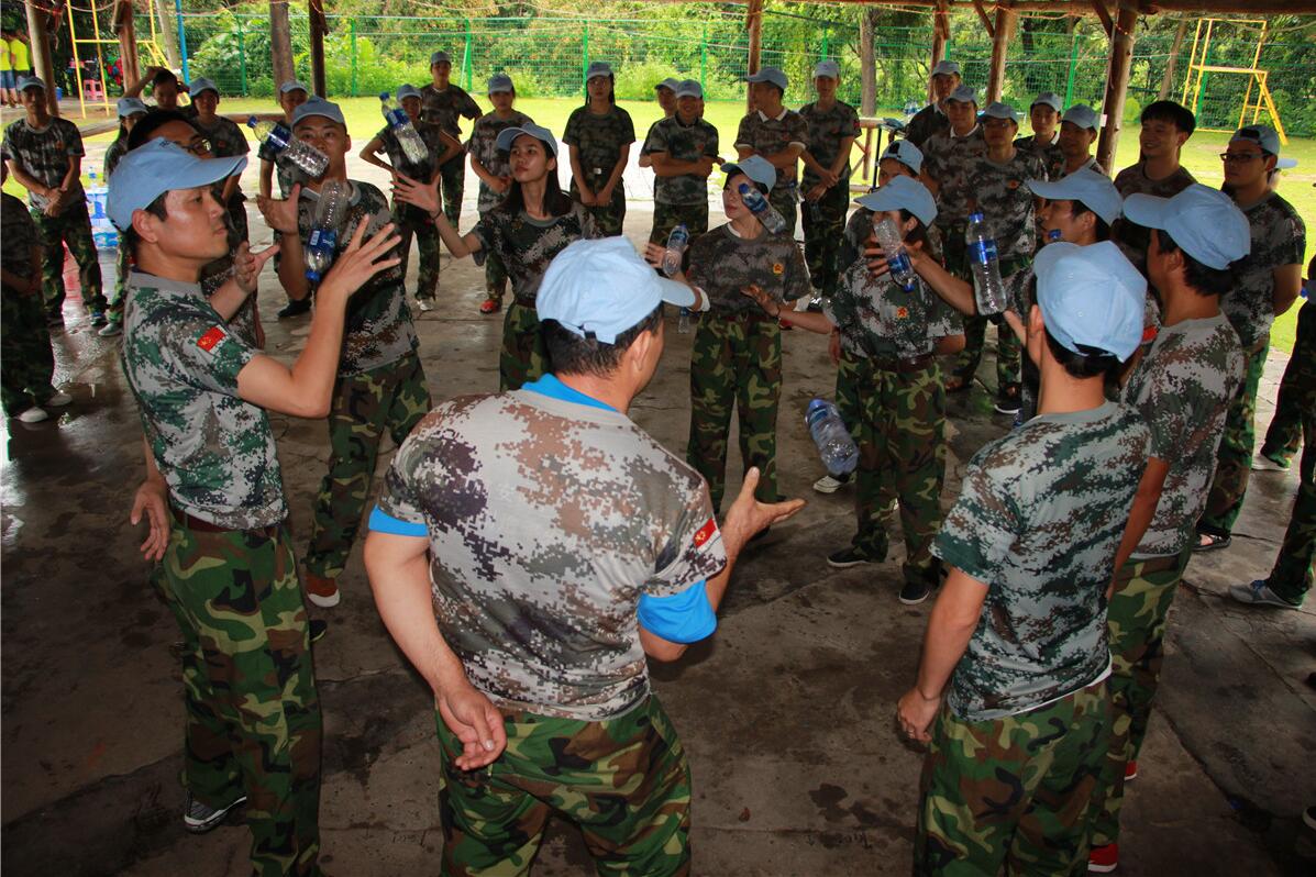 凝聚力量 共筑梦想 2018年深圳J9直营集团集团大鹏拓展活动