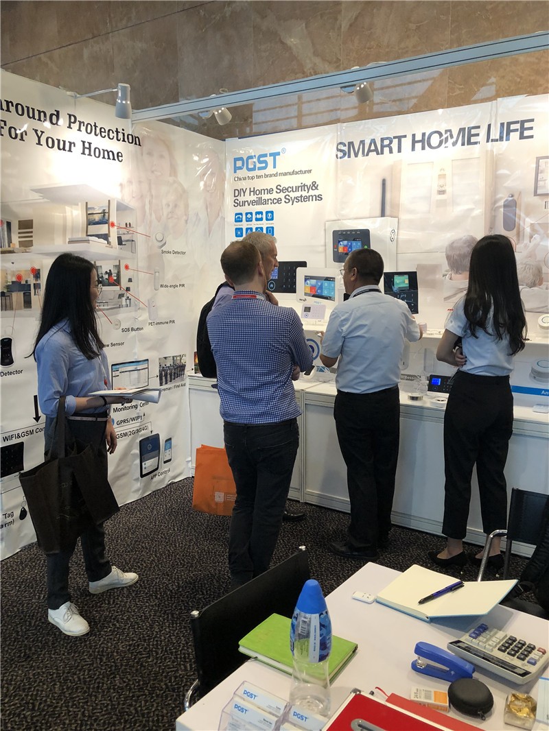 J9直营集团集团香港春季电子产品展揭幕,恭候您的光临! J9直营集团集团香港春季电子产品展揭幕,恭候您的光临!