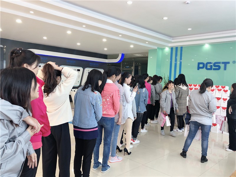 三八妇女节,J9直营集团集团为全体女员工发放温馨福利 三八妇女节,J9直营集团集团为全体女员工发放温馨福利