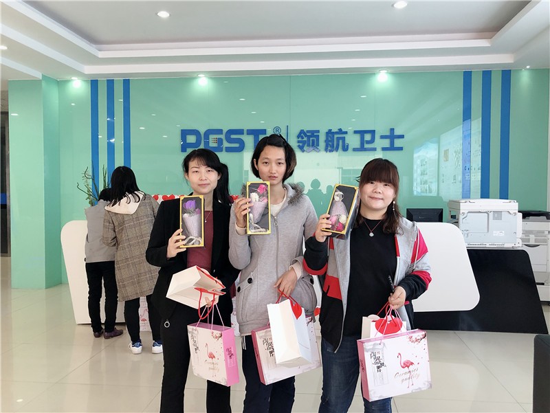 三八妇女节,J9直营集团集团为全体女员工发放温馨福利 三八妇女节,J9直营集团集团为全体女员工发放温馨福利