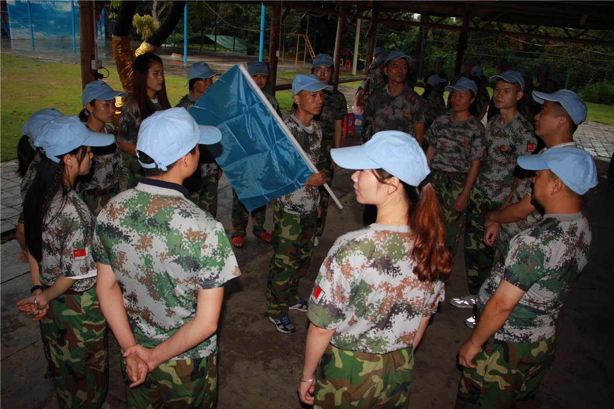 凝聚力量 共筑梦想 年深圳J9直营集团集团大鹏拓展活动 凝聚力量 共筑梦想 年深圳J9直营集团集团大鹏拓展活动